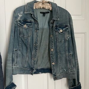 White House Black Market Jean Jacket. Excellent cond.  Pet Free/Smoke Free home